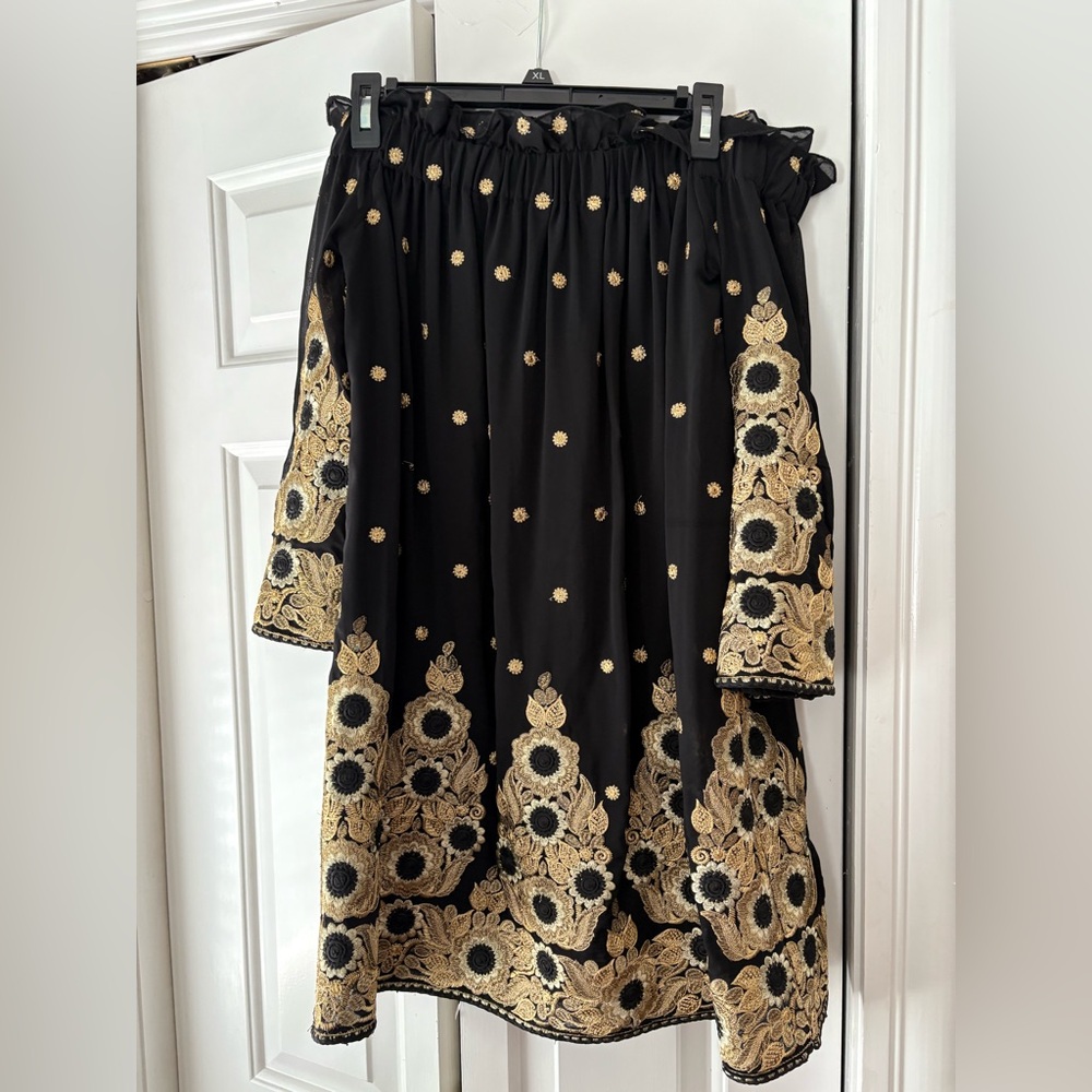 Endless Rose size Large off shoulder dress